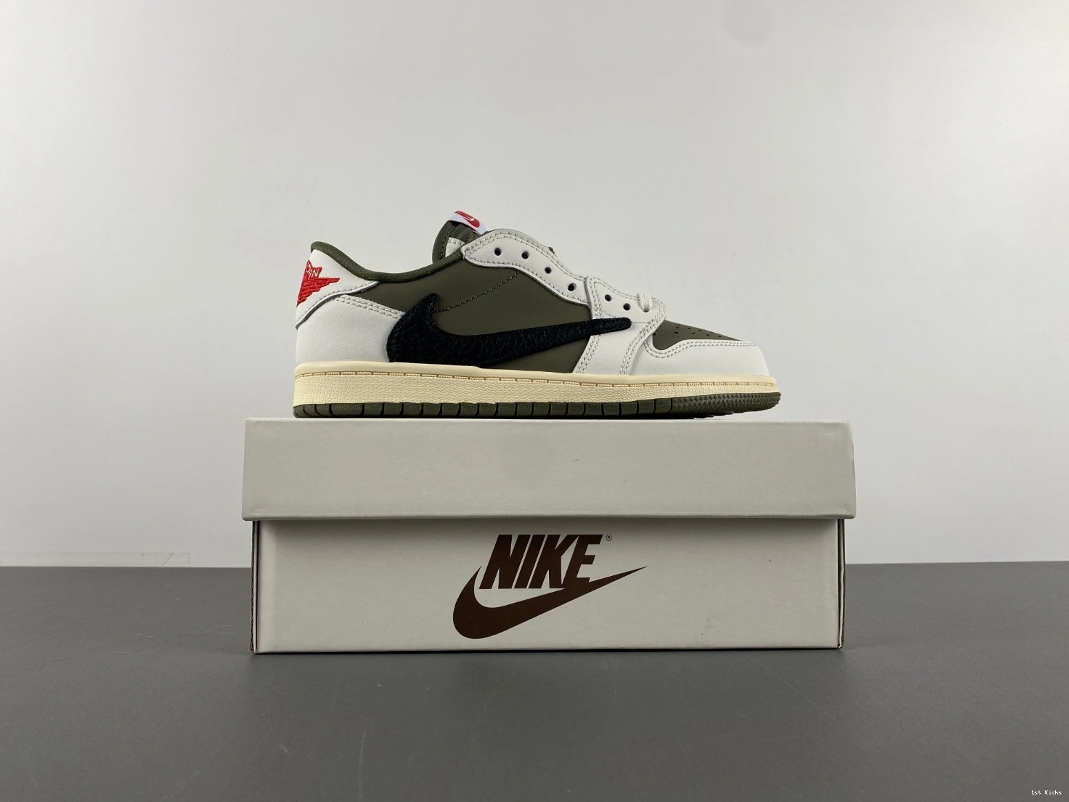 Medium Low Olive DO5442-200 Jordan  Retro OG Scott 1 Travis (PS) SP 0415